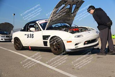 media/Nov-09-2025-Speed Ventures (Sun) [[388b781dcd]]/Around the Pits/